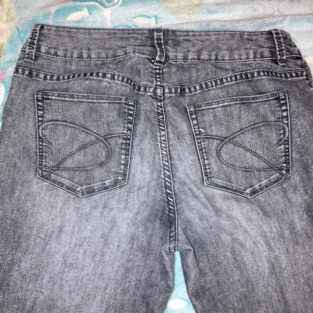 Chico’s Platinum Stonewashed Ultimate Fit Jeans​